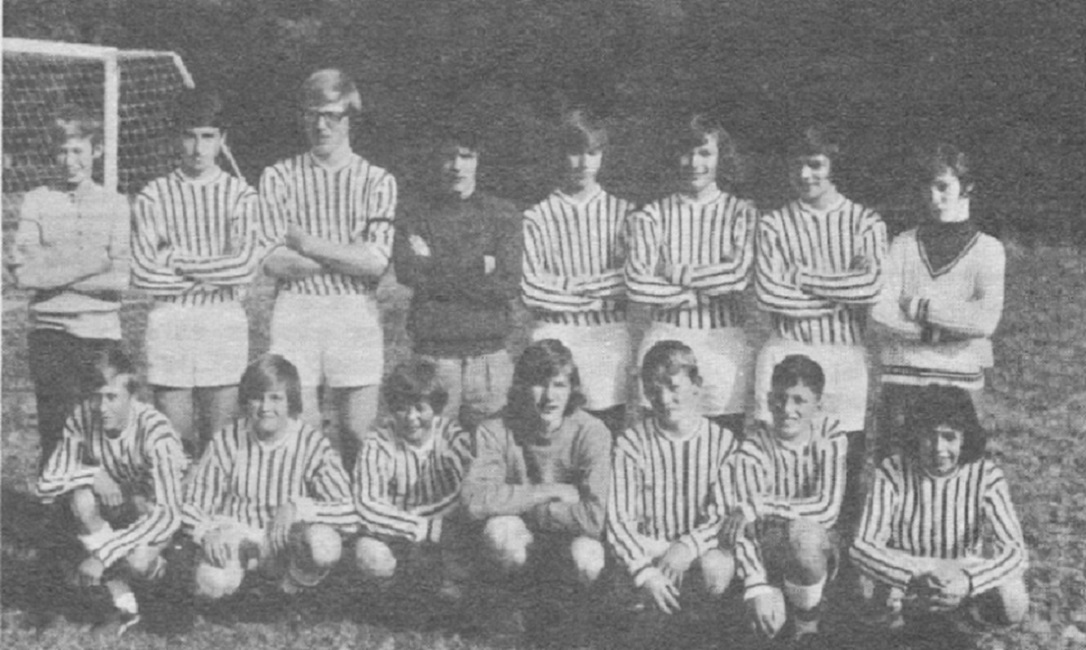 https://fccb.niouky.com/wp-content/uploads/2024/01/FCCB-saison-1971-1972.jpg